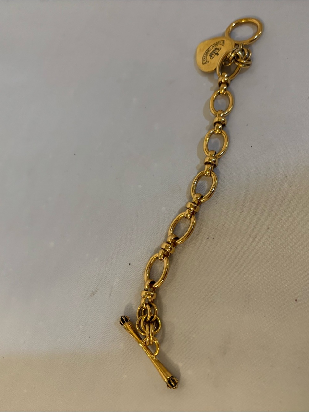 Juicy Couture Gold Heart Logo Charm Bracelet - Picture 6 of 6